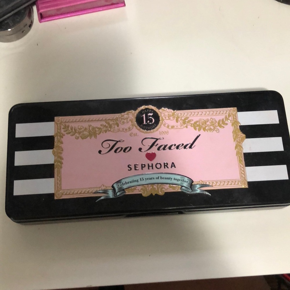 Too Faced loves Sephora 15th Anniversary palette